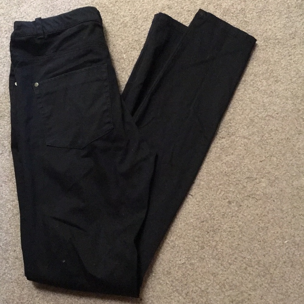 H & M black slacks